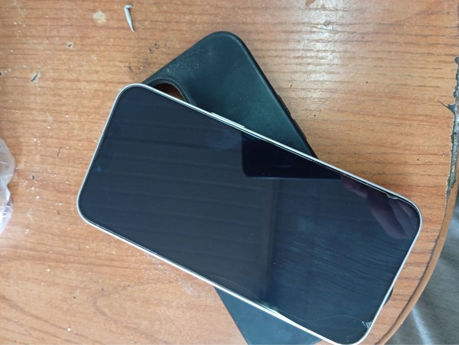 Продам айфон 14  в хорошем состоянии