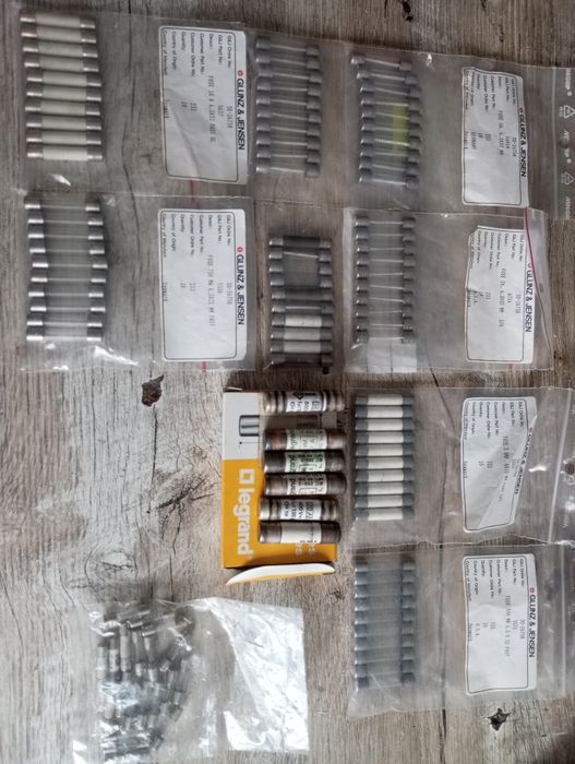 Продам предохранители