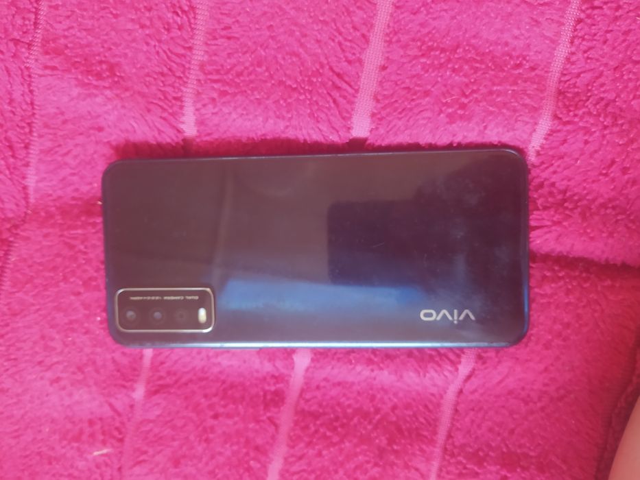 Продам телефон vivo