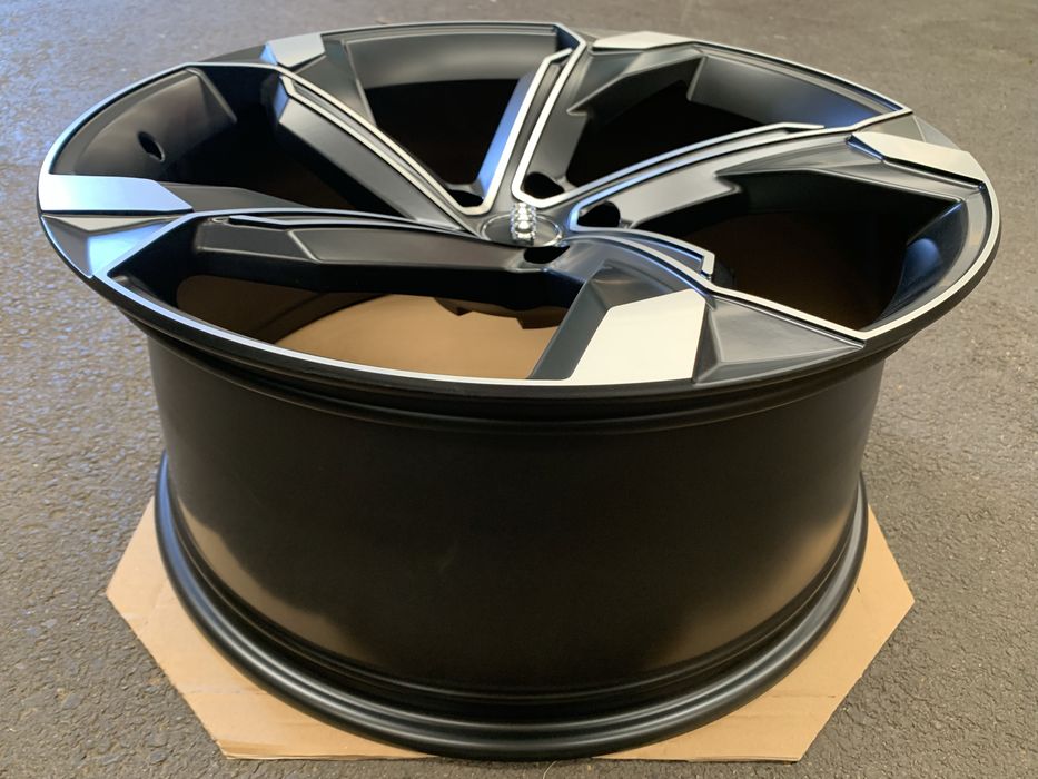 Джанти Ауди спорт 22 цола Audi 5X112 Q7 SQ8 RSQ8 MTM OZ S line R Кю 7