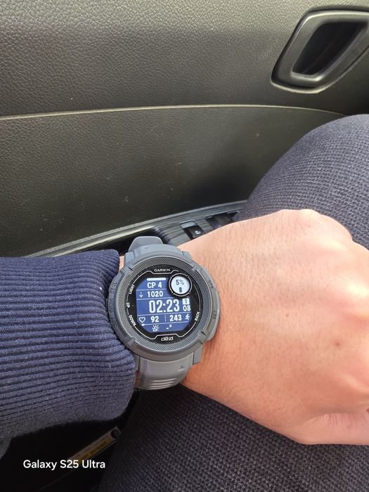 Garmin instinct 2 dezl