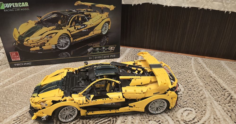 Конструктор машина гоночная собранная