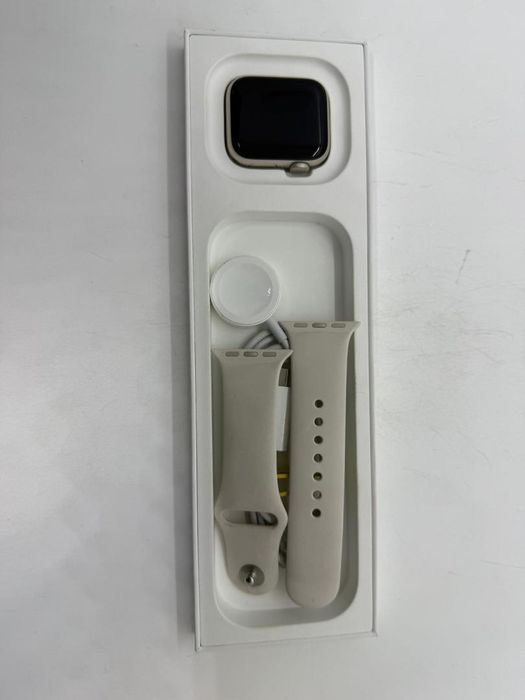 Apple Watch SE 2, Carcasa Starlight Aluminium 40mm -A-