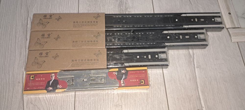 Мебелный фурнитура