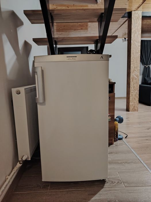 Lada frigorifica de vanzare cu 4 sertare