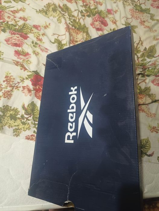 Продам кроссовки Reebok оригинал