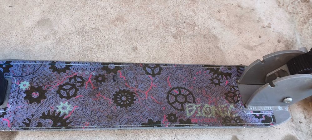 Алуминиева сгъваема тротинетка BYOX