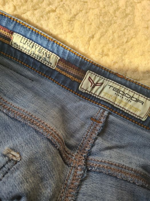 Мъжки дънки размер л