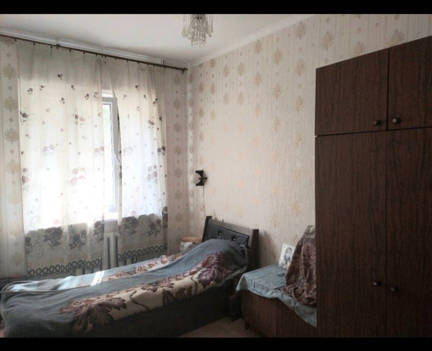 Продаётся 2х+ ком.кв(Авиасозлар 1)