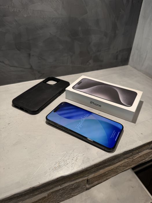 КАТО ЧИСТО НОВ Iphone 15 Pro Max Black + подарък