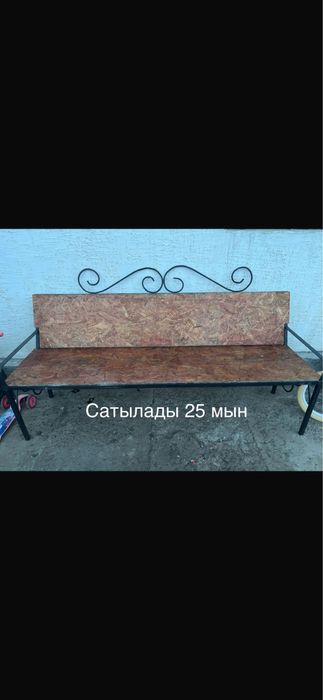 Продется тапчан и стол