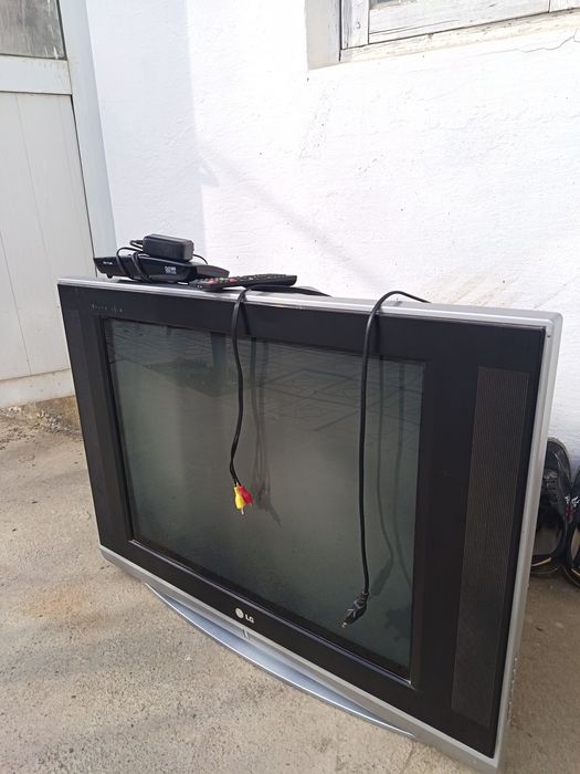 Tlevezor yaxshi kursatadi