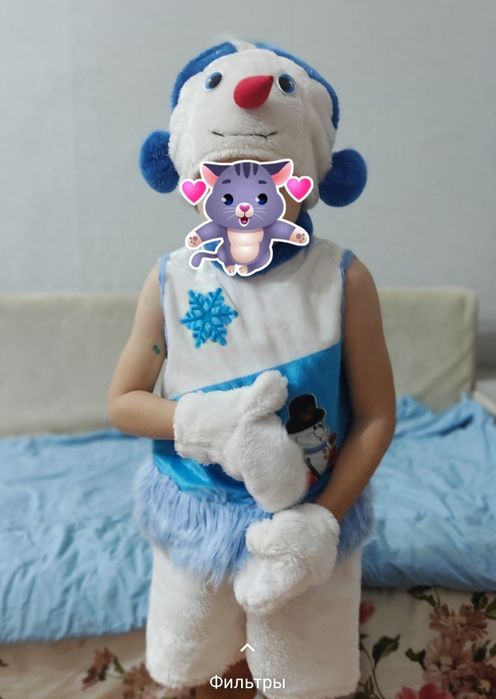 Снеговик,фиксик, заяц,