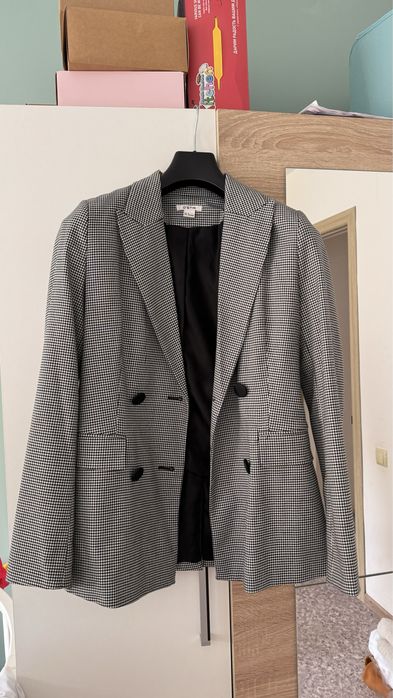 Продам женский жакет Ostin