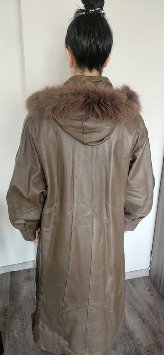 Дамско дълго  палто от естествена кожа