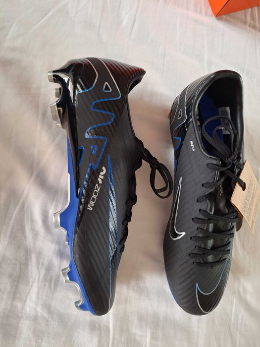 Футболни обувки NIKE AIR Zoom Vapor 15 Academy FG/MG