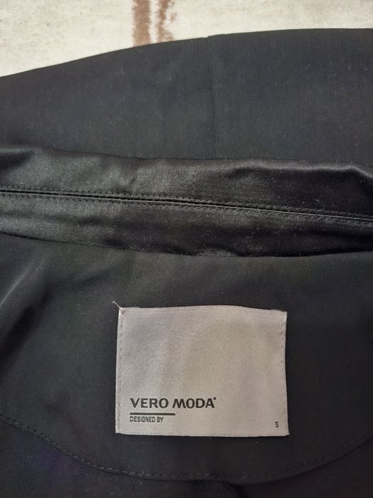 Връхно vero moda