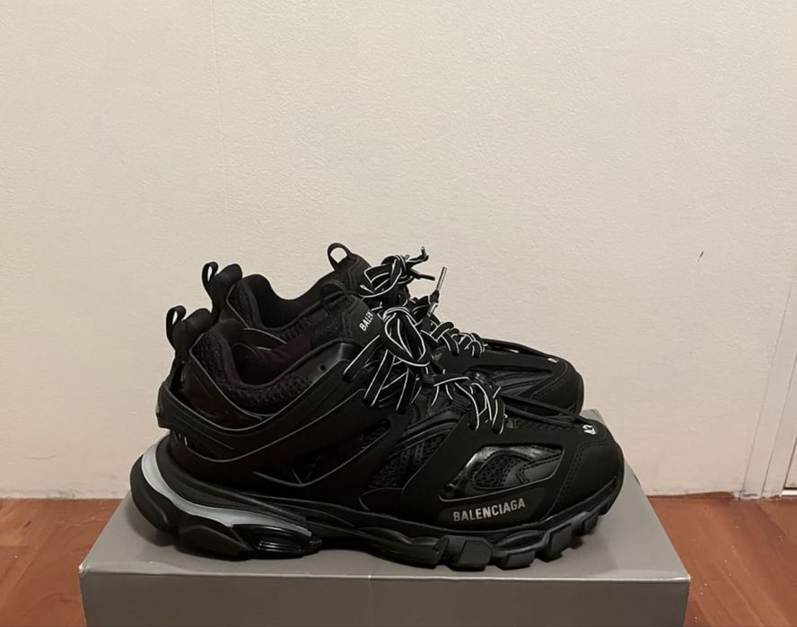 Balenciaga Track