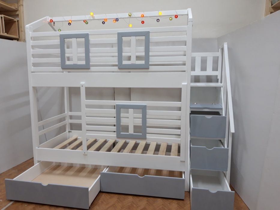 TRANSPORT GRATUIT.Pat etajat-supraetajat.Cod 2607.