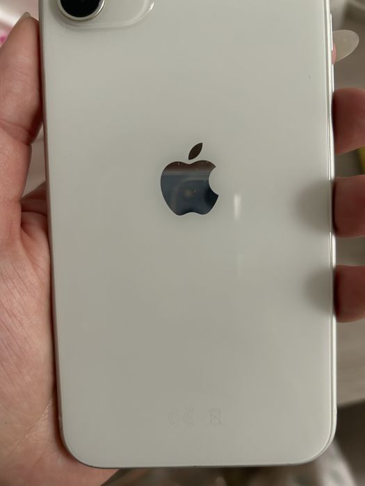 Продам iphone 11 на 128 Ггб (состояние хорошее)