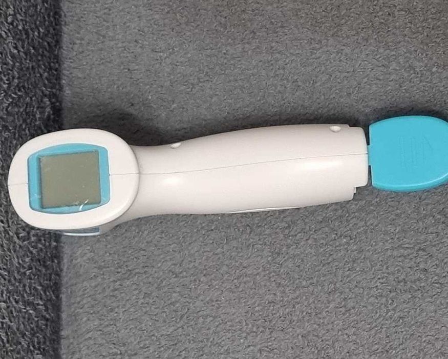 Termometru cu infraroșu fără contact YHKY 2000