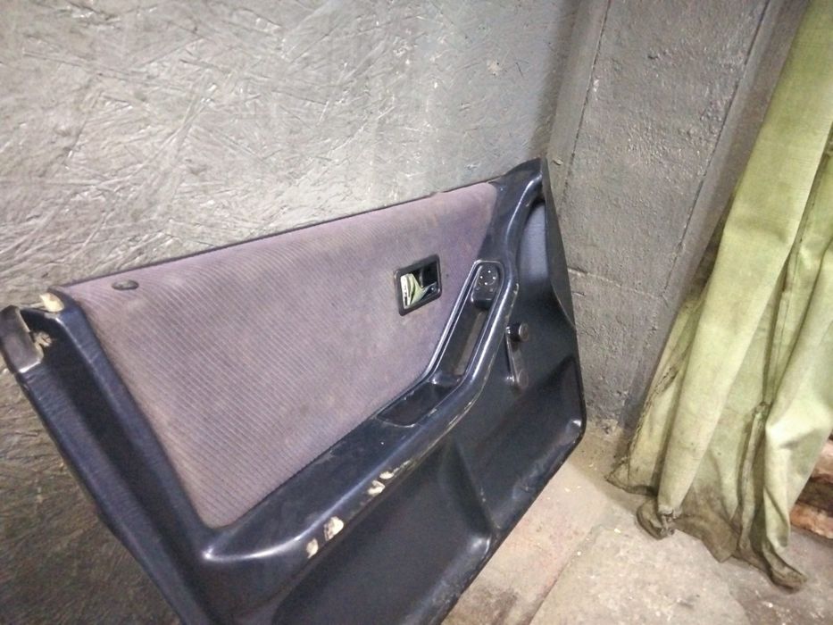 Дверные карты Ауди 80 б4 -б3