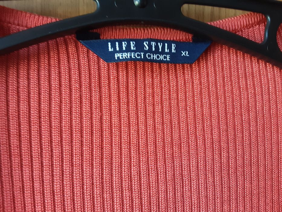 Жилетки, сако и пончо