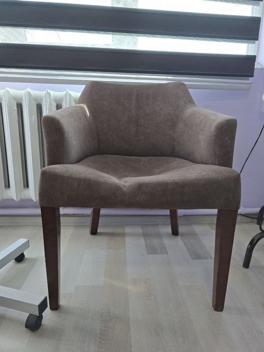 Продам стулья 4шт