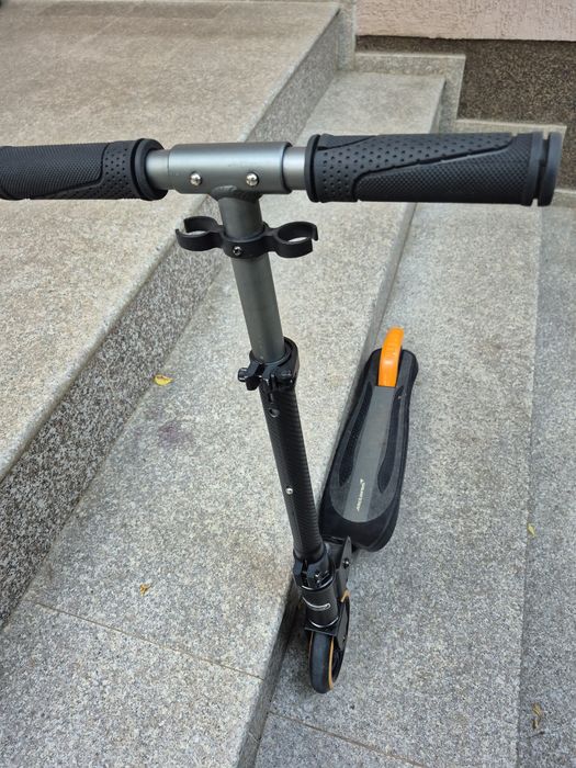 Trotineta copii McLaren