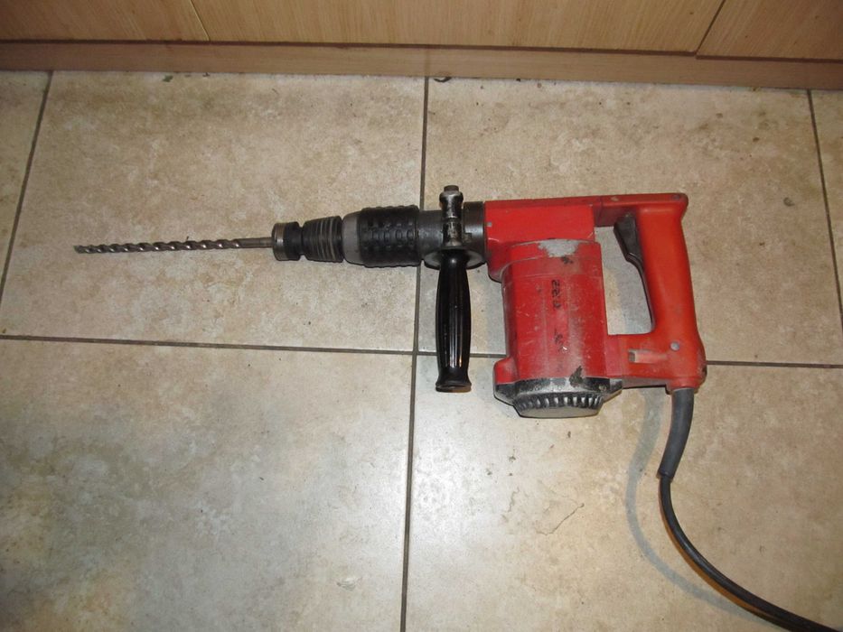 Перфоратор HILTI TE 22 - Внос Германия с куфар