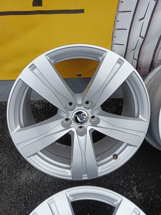 Jante Skoda Kodiak R18 5X112