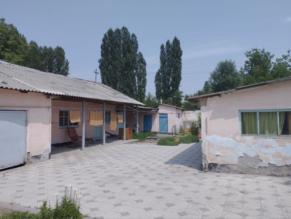 Срочно участка сотилади 14 сотых