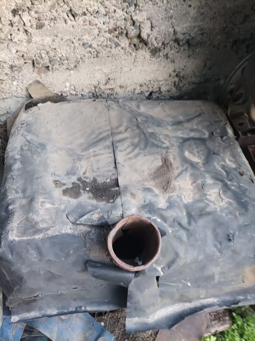 Продам бак от ЗИЛа 130.