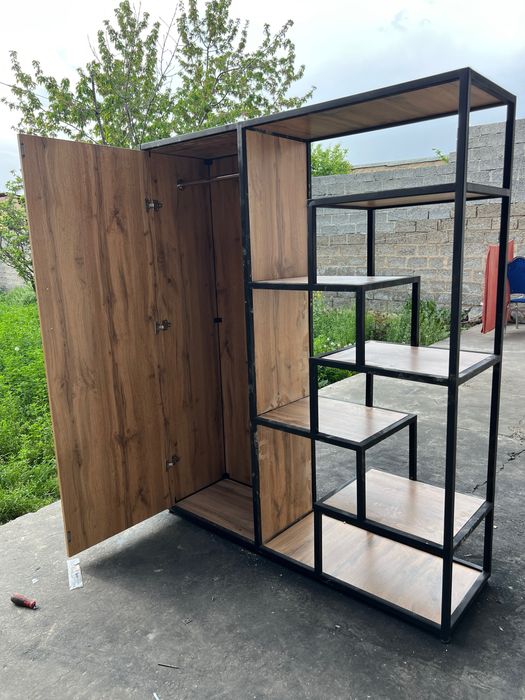 Shkaf loft dizaynida