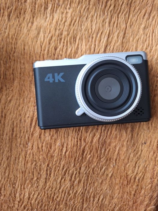 Продавам Камера 4k