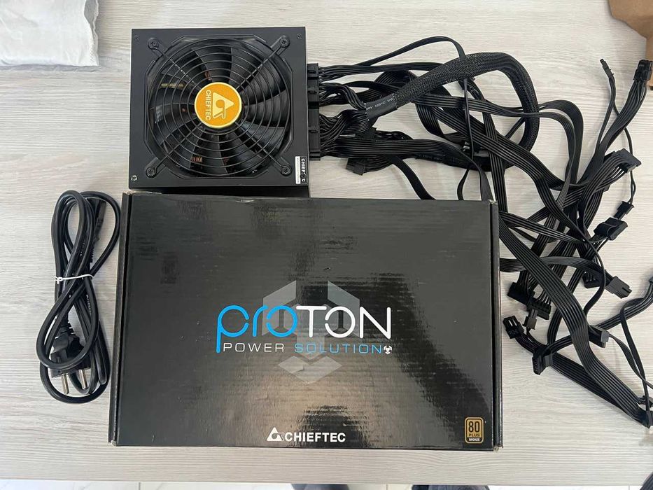 Модульный блок питания Chieftec Proton 1000W (BDF-1000C)