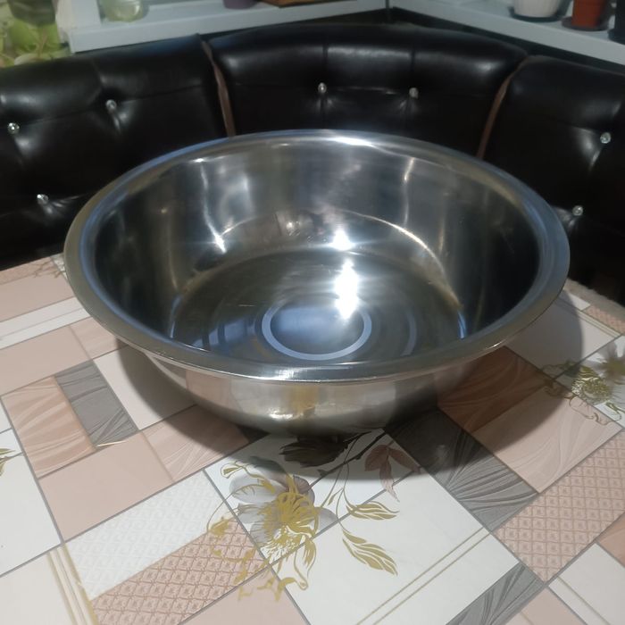 Продам пищевые тазы б/у