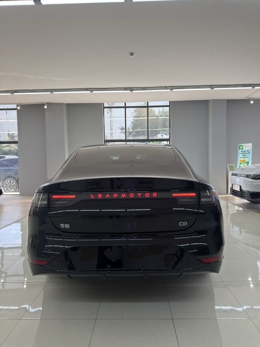 Leapmotor C01 elektr 625 full pozitsya Rusfikatysa Pridlajenya garanti