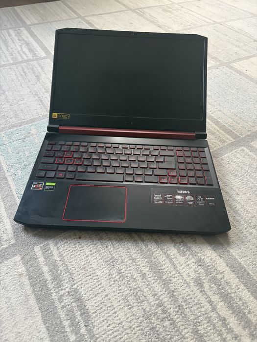 ноутбук Acer Nitro 5