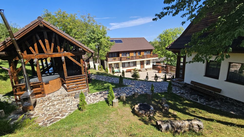 Pensiune / Cabana de inchiriat in Apuseni