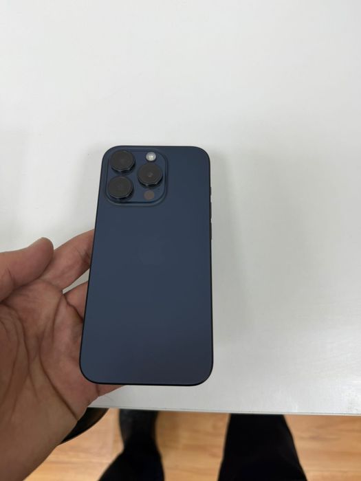 продам айфон 15 про 256 гб