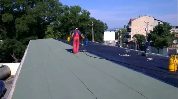 Ремонт на покриви