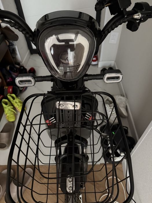 Новый Мопед в коробке