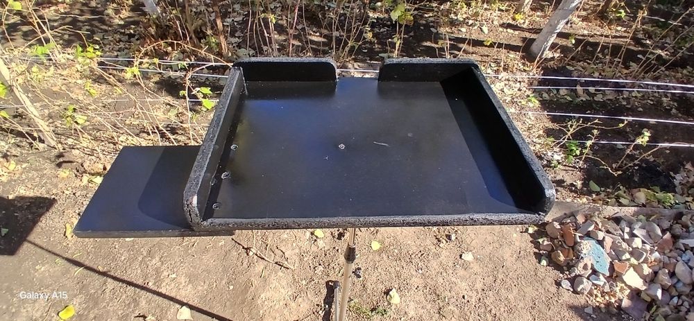 Срочно продам ноутбук стойка для DJ