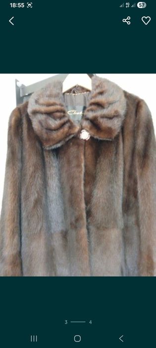 Продам.Женскую шубу