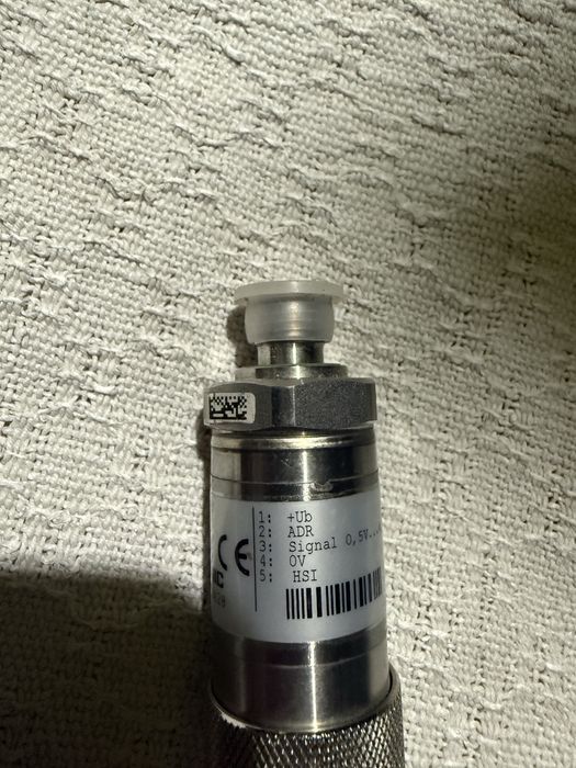 Transmitator de Presiune ,HIDAC HDA4748-H-0600,Este un senzor robust !