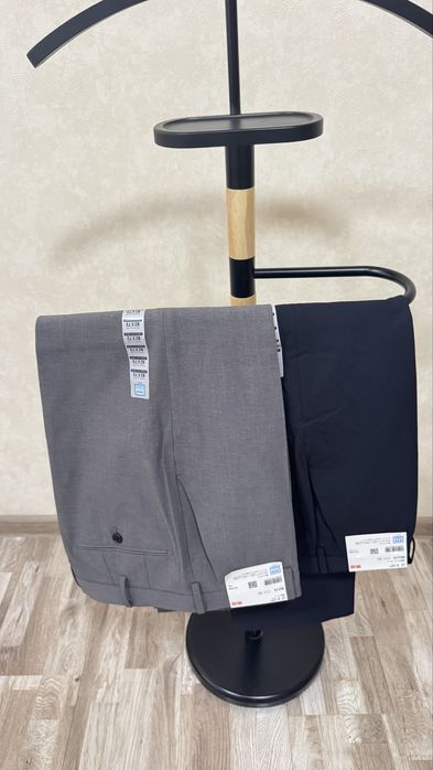 костюм и брюки uniqlo