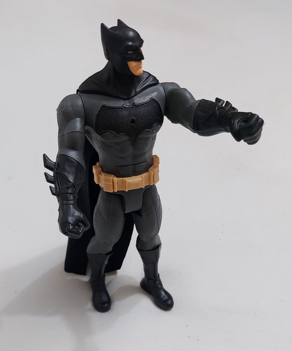 Figurina BATMAN articulată, super-erou Marvel, 35 cm.