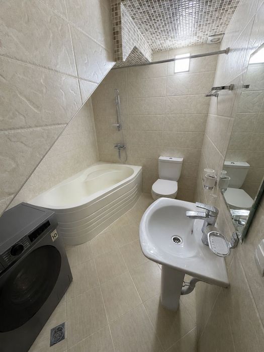 Mirzo ulug'bek, Sayram ko'chasi,5Xonali ofis uchun