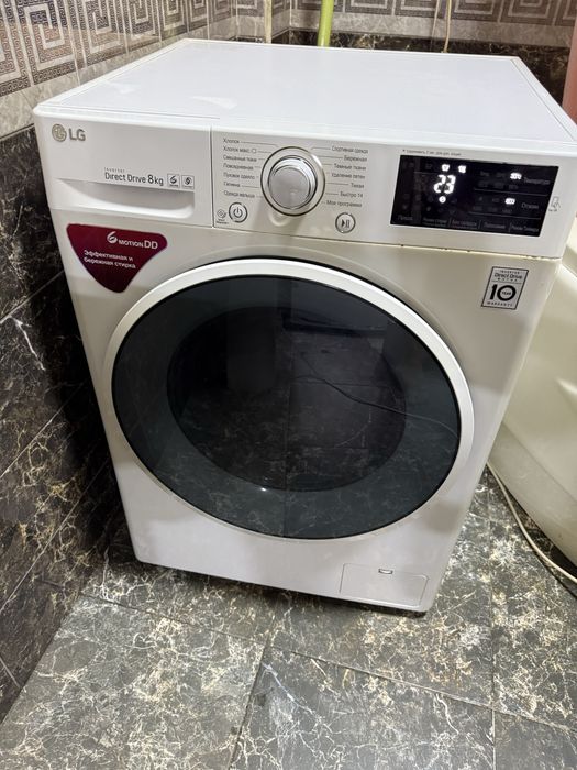 Продаю стиральную машину LG 8 kg